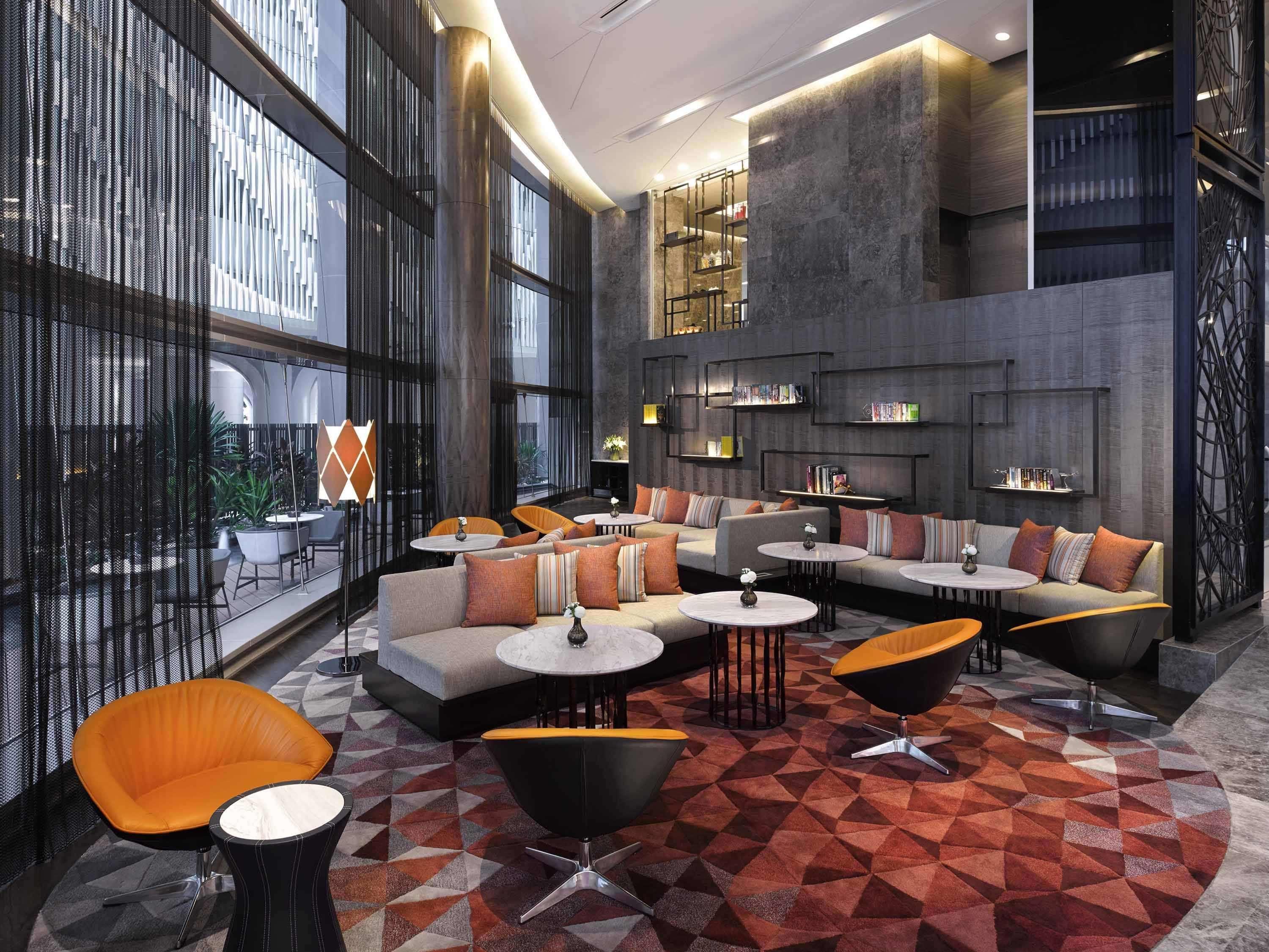 Sofitel Kuala Lumpur Damansara Hotel Екстериор снимка The Lounge at The Hari