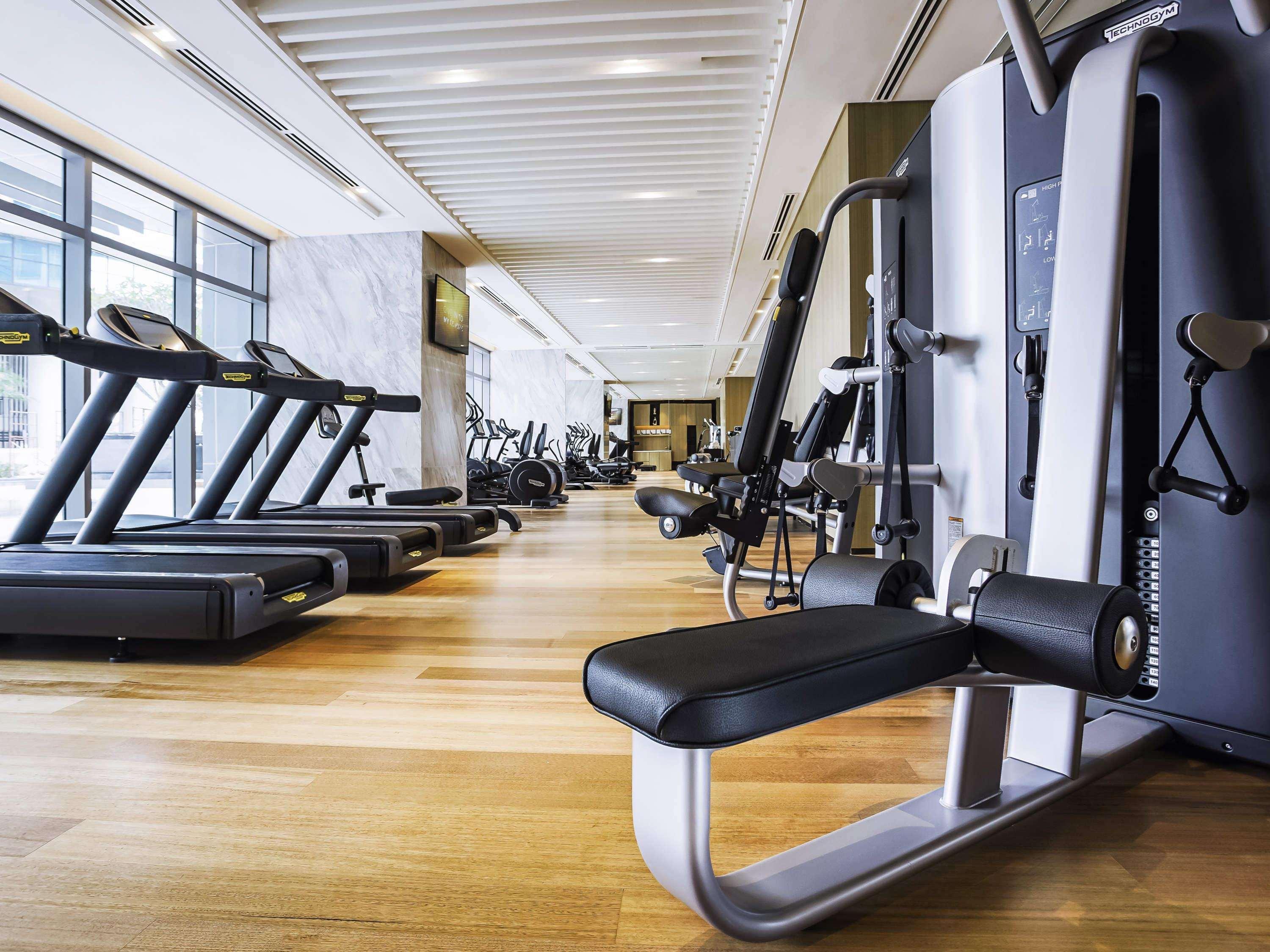 Sofitel Kuala Lumpur Damansara Hotel Екстериор снимка The gym at the hotel