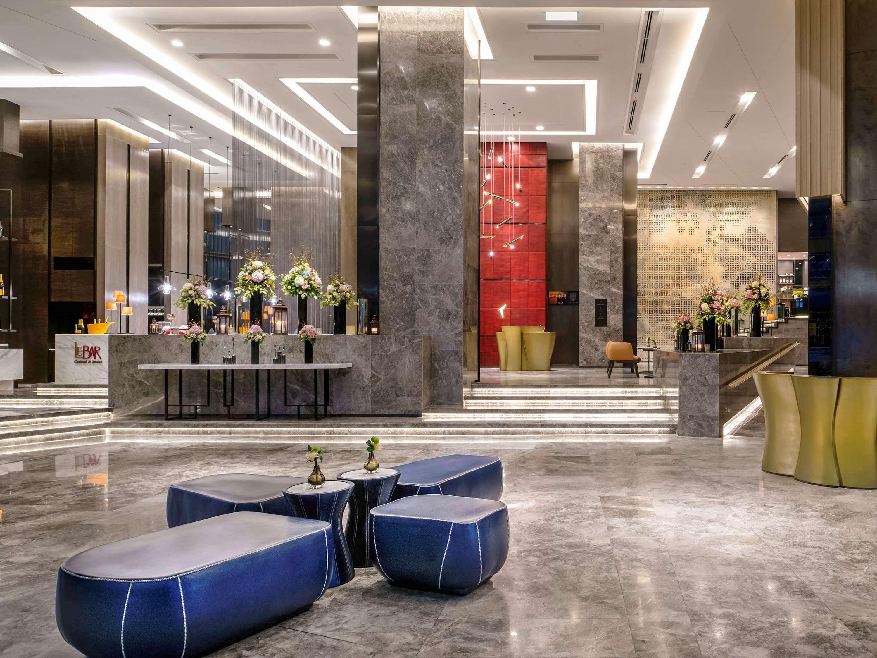 Sofitel Kuala Lumpur Damansara Hotel Екстериор снимка The lobby of the hotel