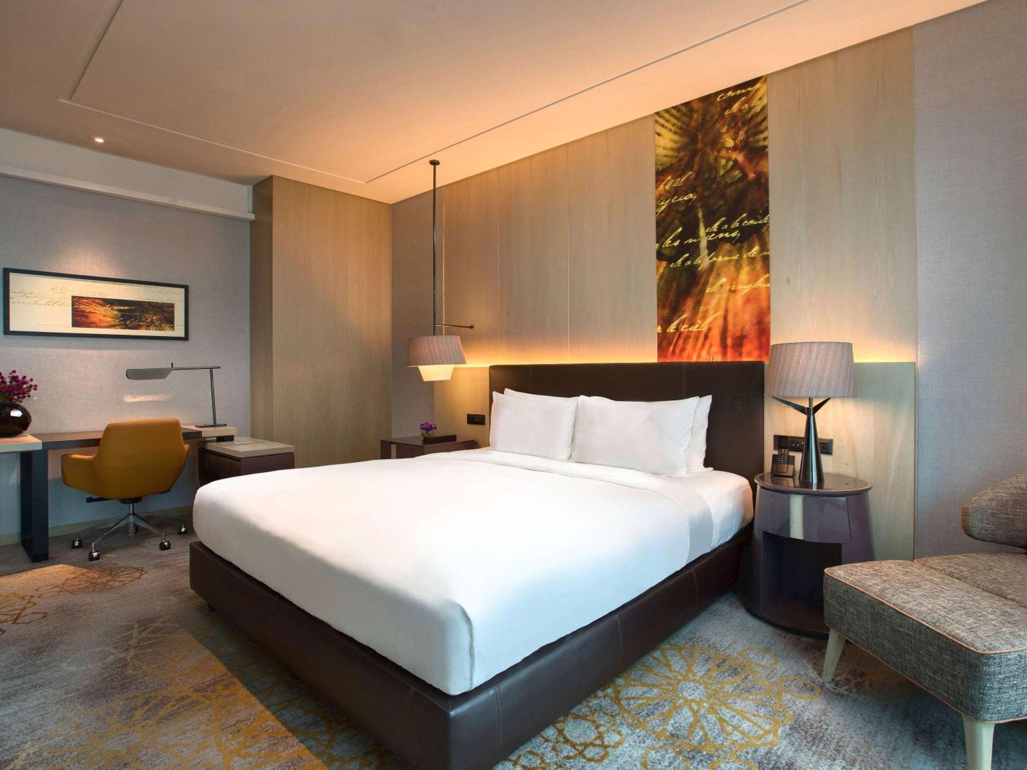 Sofitel Kuala Lumpur Damansara Hotel Екстериор снимка Deluxe Room