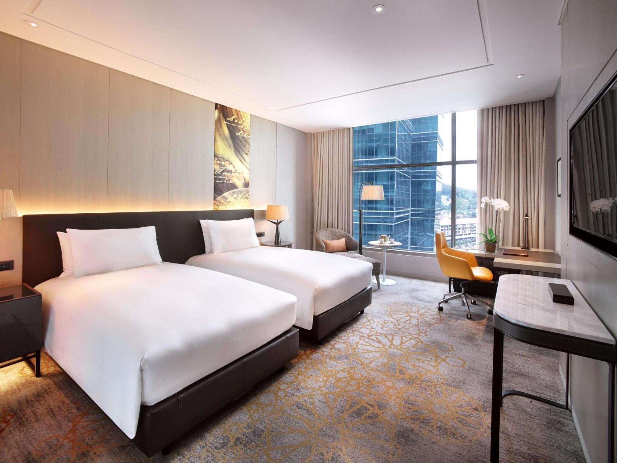 Sofitel Kuala Lumpur Damansara Hotel Екстериор снимка